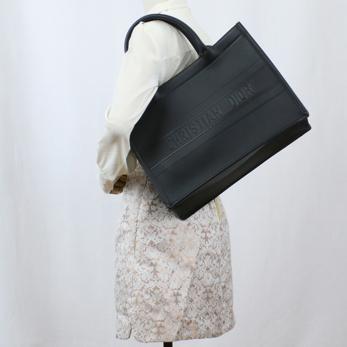 Belove Brandshop ディオール Christian Dior トートバッグ ブックトート ミディアム 通勤 通勤 M1296  ZGSB M900 ブラック bag-01
