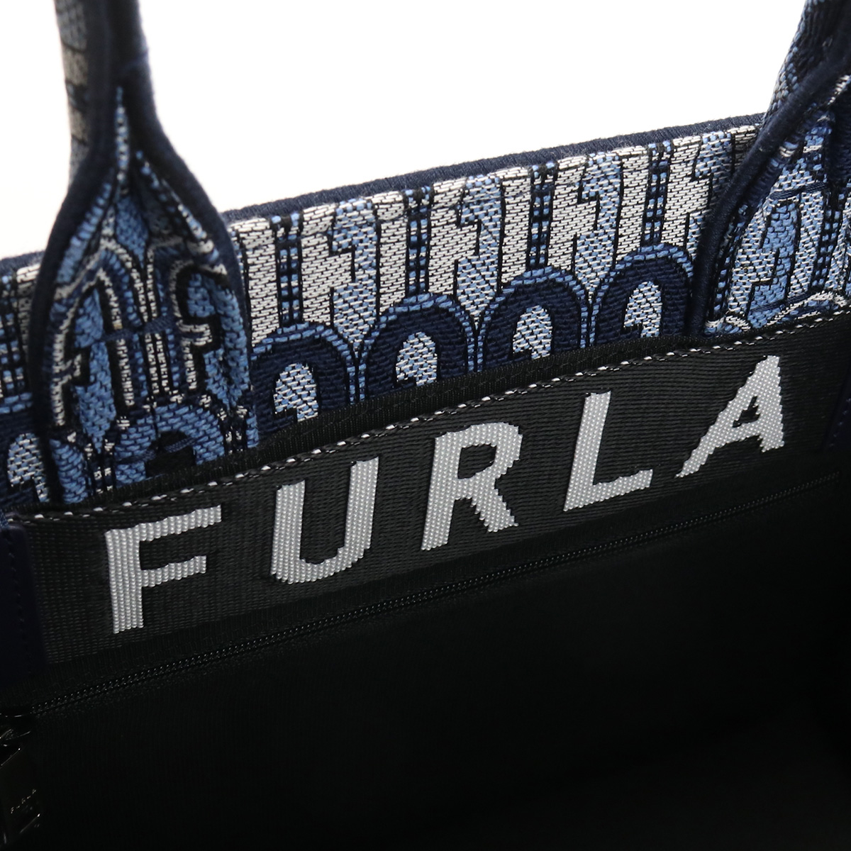 River Leaf High Brand Store / フルラ FURLA FURLA OPPORTUNITY