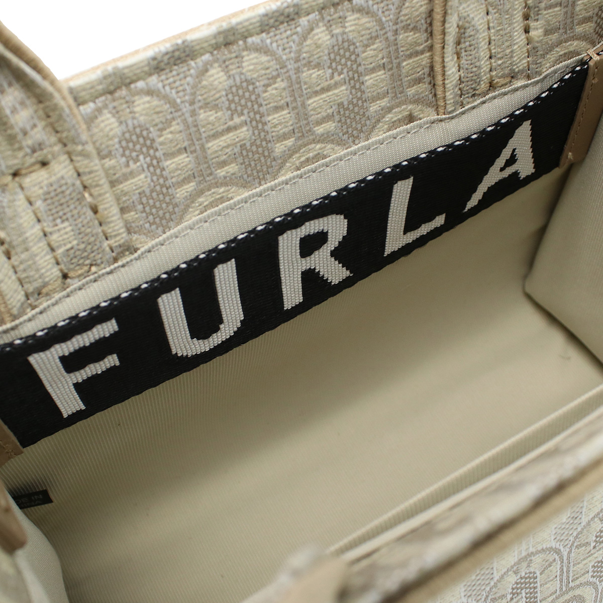 Armerie Boutique / フルラ FURLA FURLA OPPORTUNITY トートバッグ