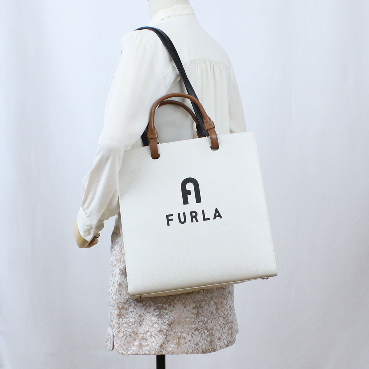 Armerie Boutique / フルラ FURLA FURLA VARSITY トートバッグ