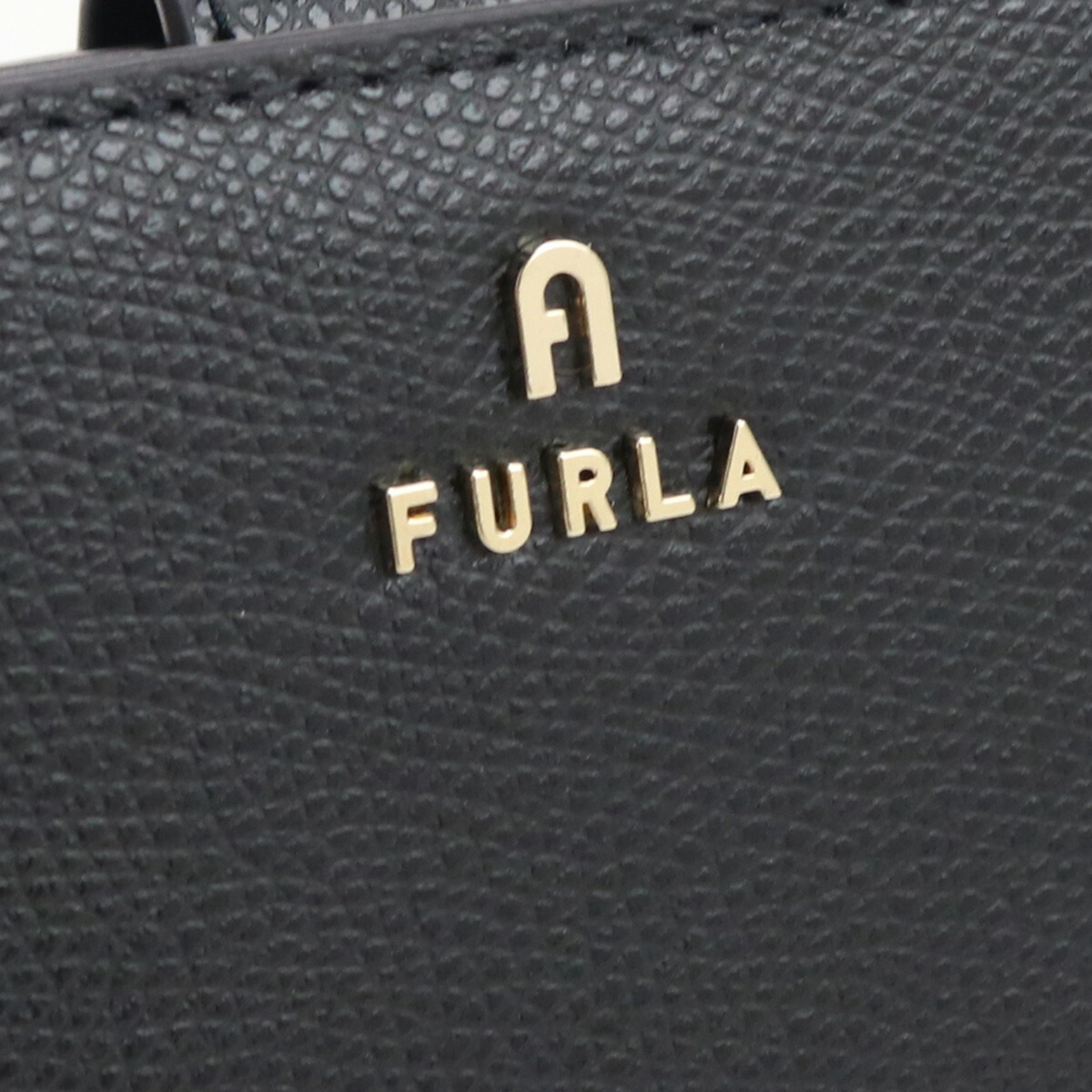 Armerie Boutique / フルラ FURLA FURLA CAMELIA 二折財布小銭入付き