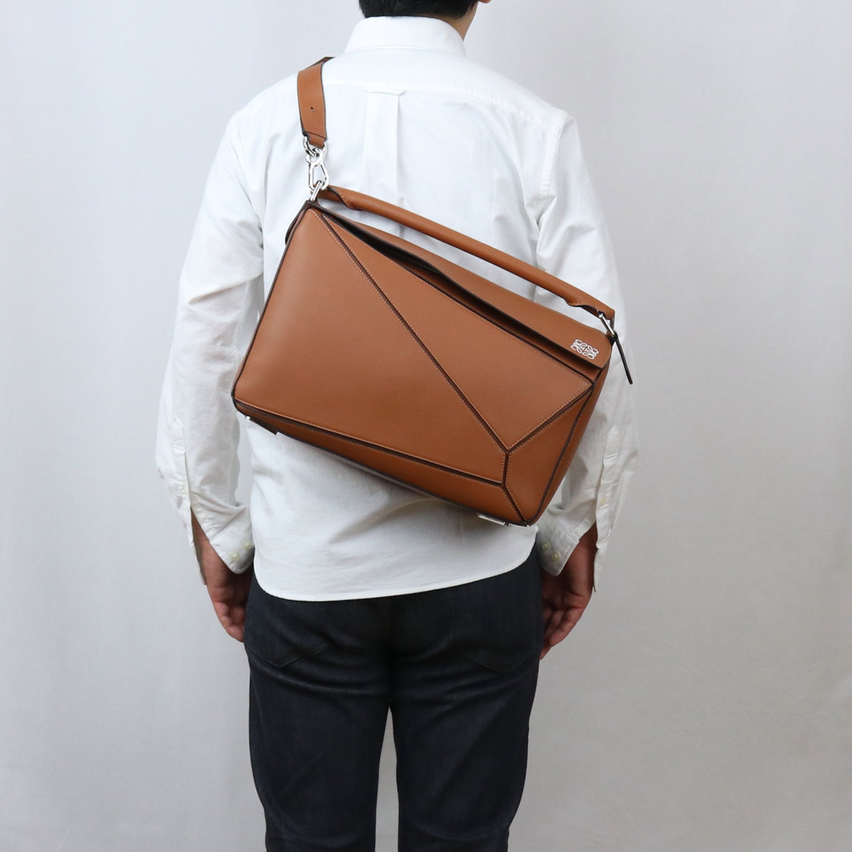ネクストライン ロエベ Loewe ハンドバッグ Loewe Puzzle Bag パズル B510s19x13 2530 Tan ブラウン系 Bos 35 Bag 01 メンズレディース ネクストライン ロエベ Loewe ハンドバッグ Loewe Puzzle Bag パズル B510s19x13 2530 Tan ブラウン系 Bos 35 Bag 01 メンズレディース