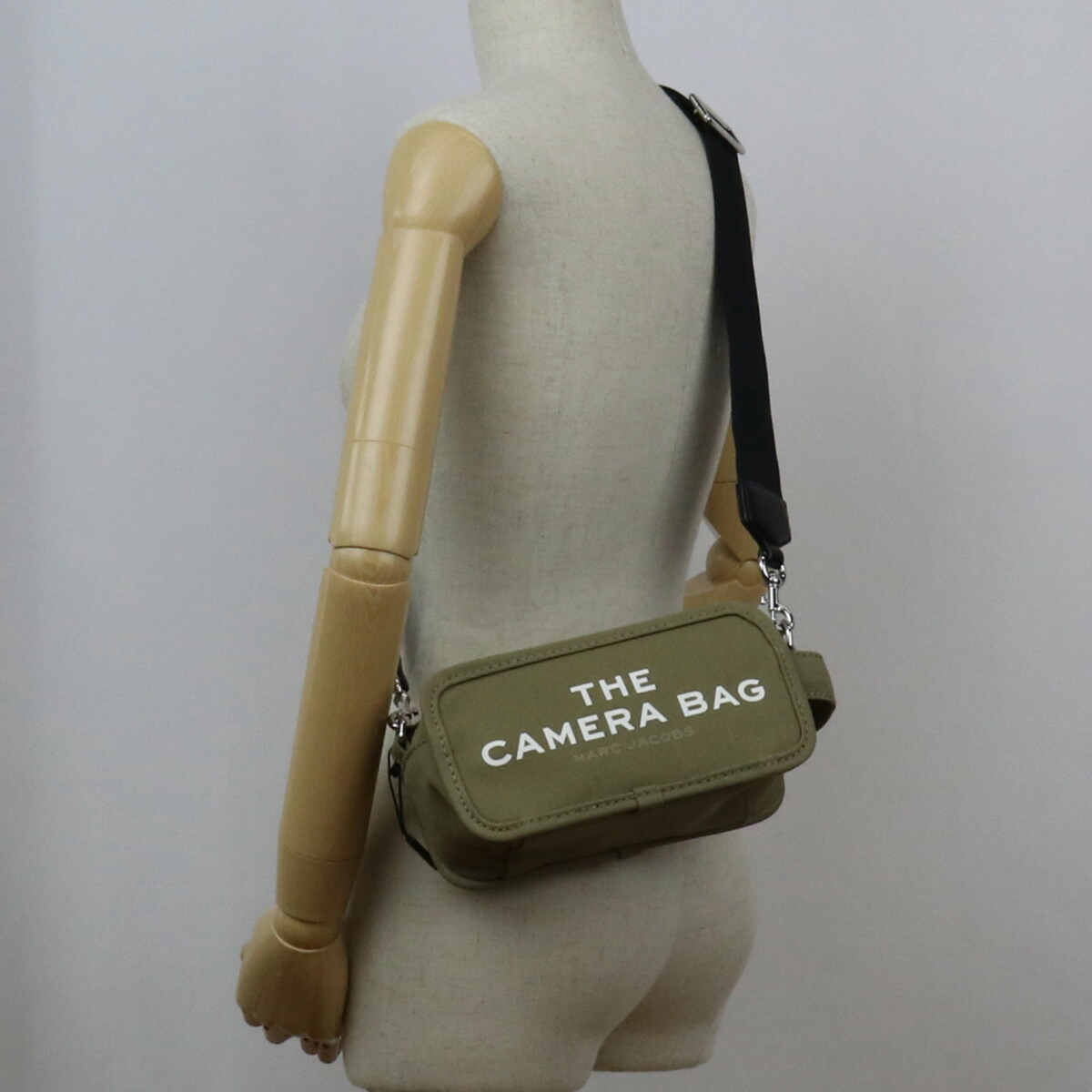 ブランド品卸 マーク ジェイコブス Marc Jacobs 斜め掛け ショルダーバッグ カメラバッグ M 372 Slate Green カーキ メンズレディース