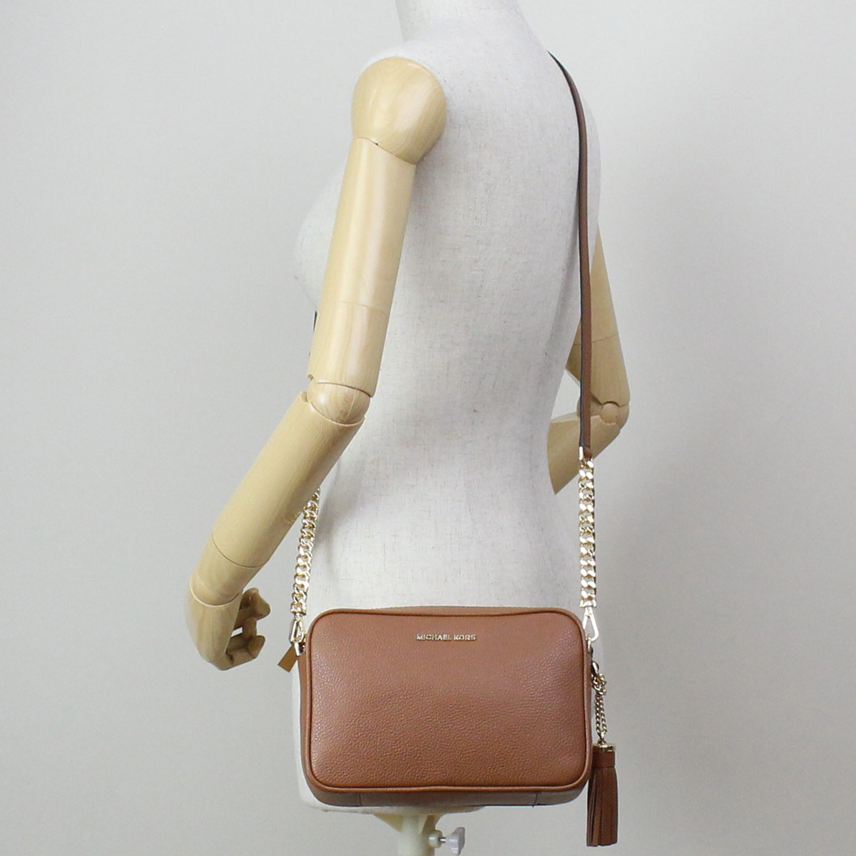 Armerie Boutique / マイケル コース MICHAEL KORS GINNY ミディアム カメラバッグ 斜め掛け ショルダーバッグ  32F7GGNM8L LEATHER 230 LUGGAGE ブラウン系 レディース