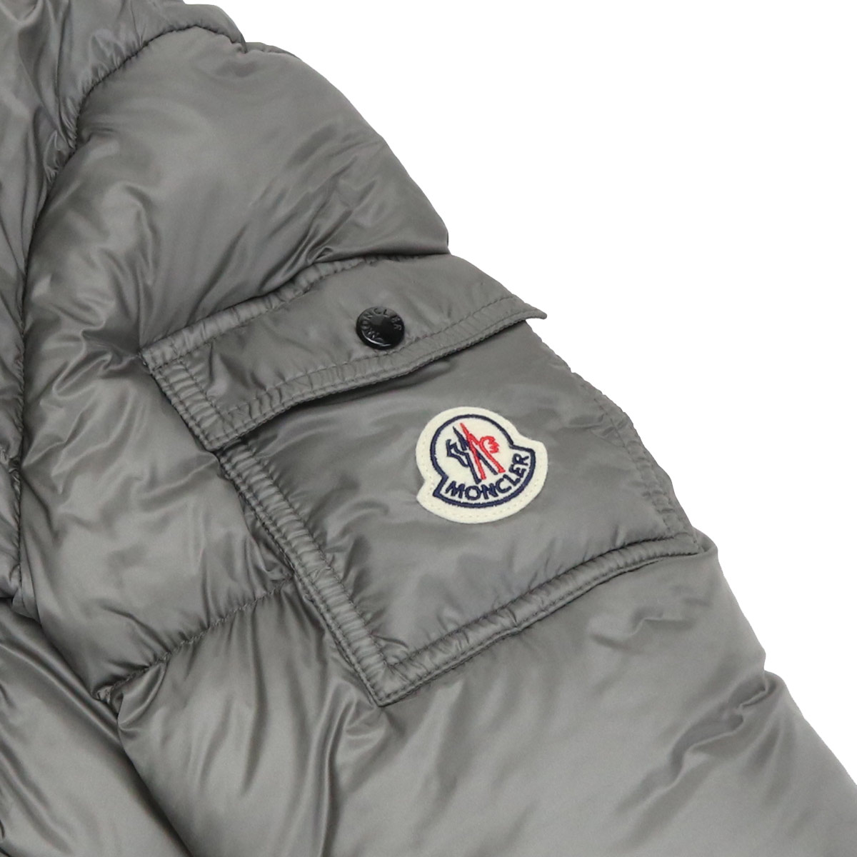 fourmi giubbotto moncler