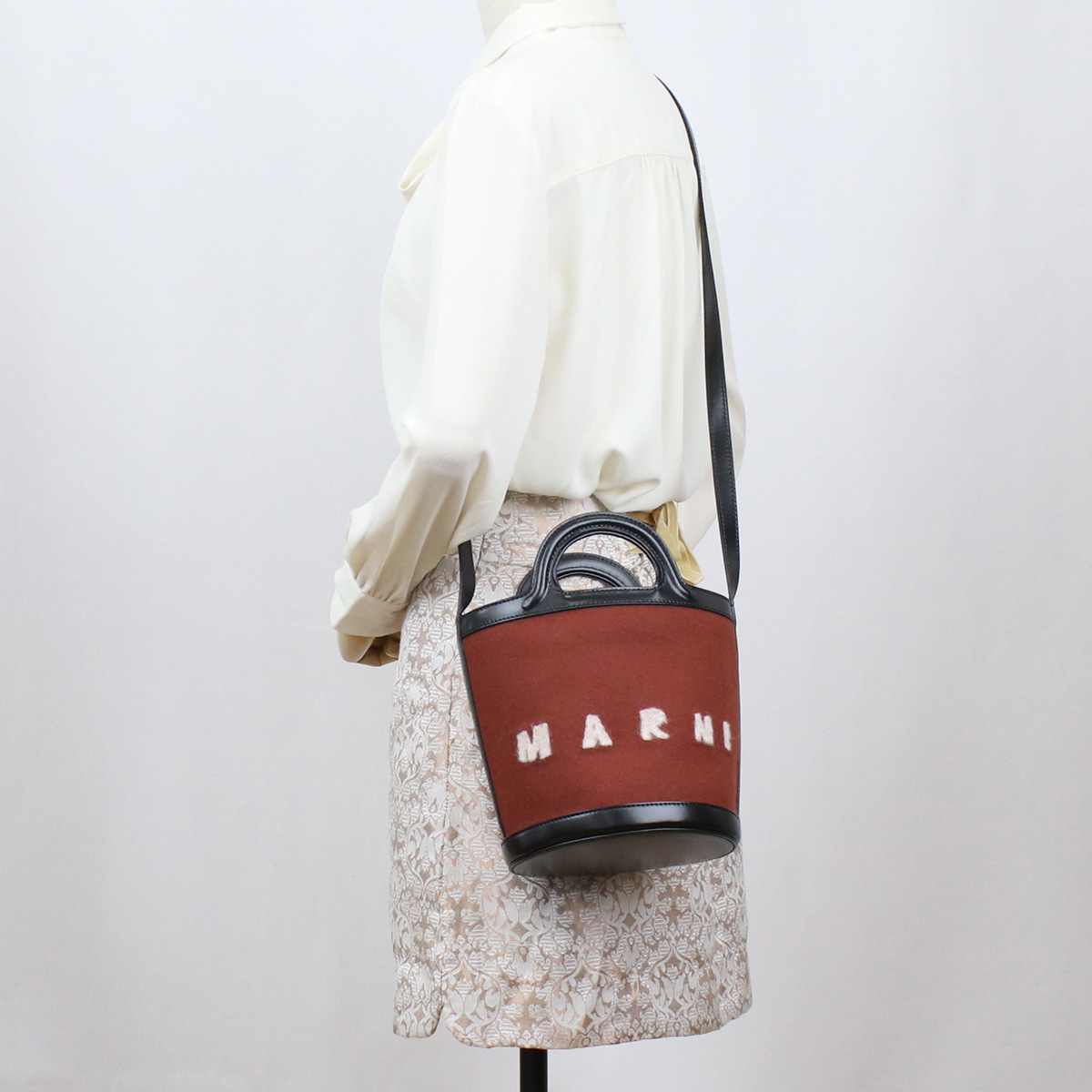 MARNI マルニ SHMPV01Q00 トートバッグ ブラウン系 レッド系 レディース