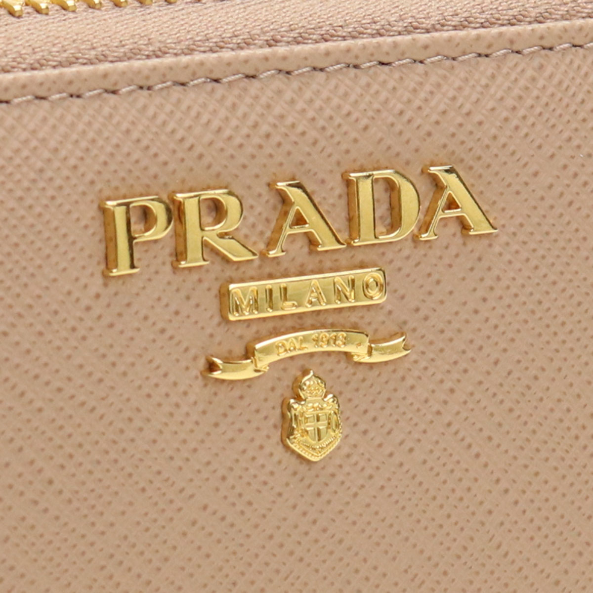 美品☆鑑定済☆PRADA サフィアーノ CIPRIA 1ML506 プラダ財布ショップ商品一覧はこちらへ